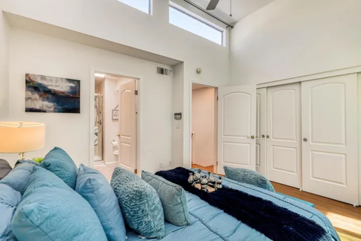 2585 Park Boulevard Z206, Palo Alto, California 94306