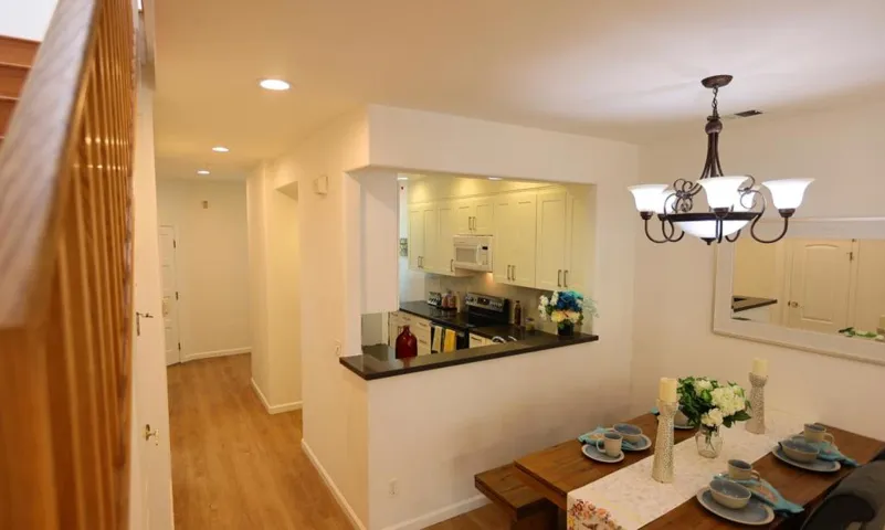 2585 Park Boulevard Z206, Palo Alto, California 94306