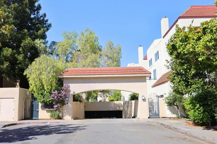 2585 Park Boulevard Z206, Palo Alto, California 94306