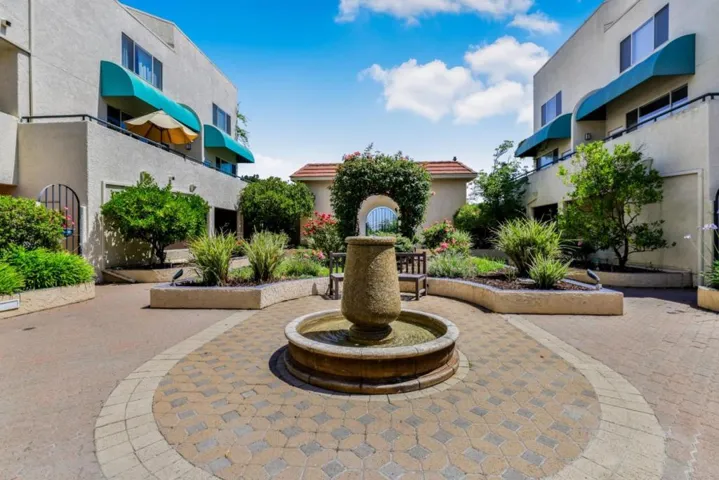 2585 Park Boulevard Z206, Palo Alto, California 94306
