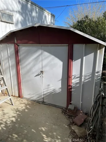 Shed 1