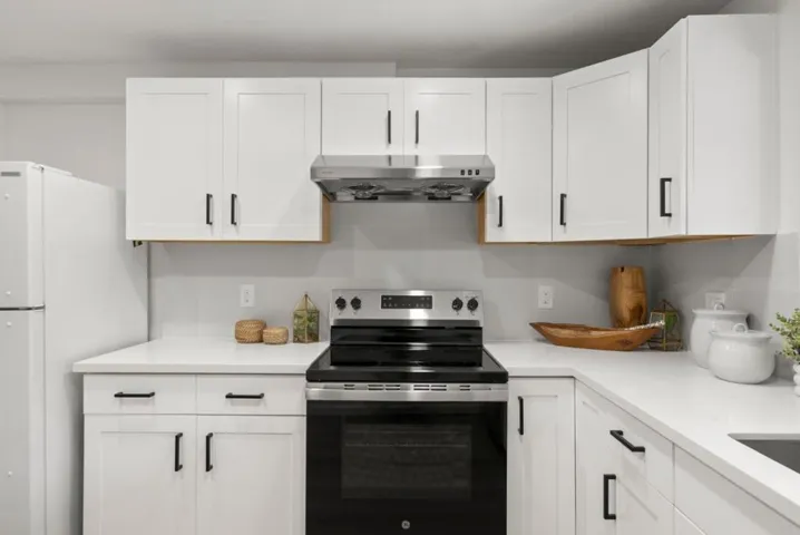 557 Green Avenue, San Bruno, California 94066