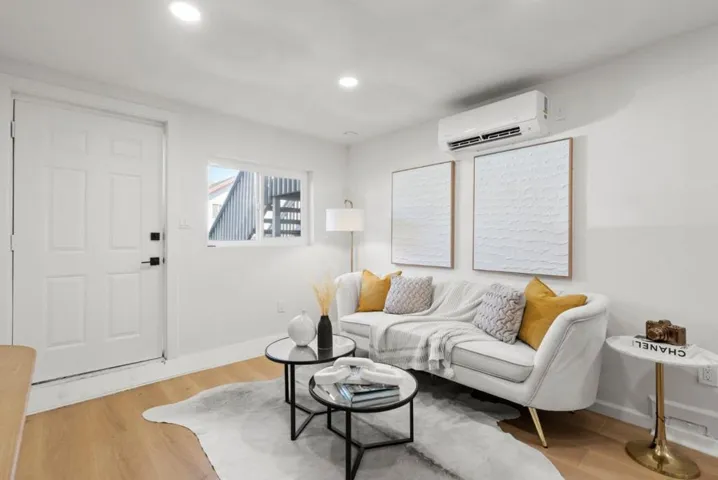 557 Green Avenue, San Bruno, California 94066