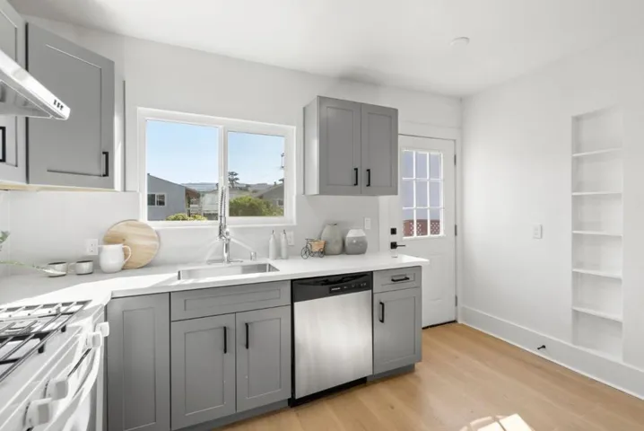 557 Green Avenue, San Bruno, California 94066