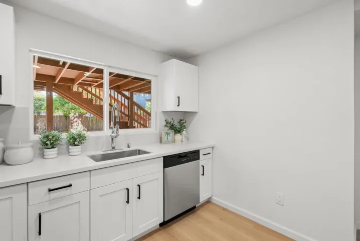 557 Green Avenue, San Bruno, California 94066