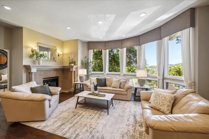 55 Winding Way, San Carlos, California 94070