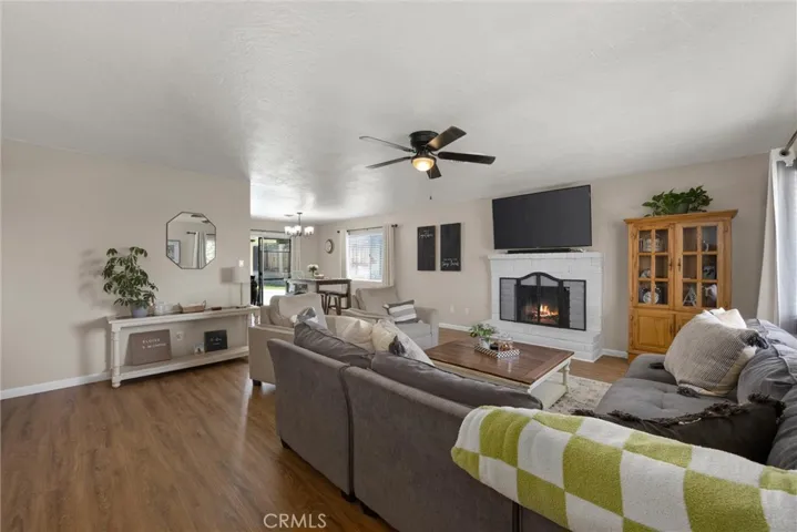 409 Sunset Lane, Taft, California 93268