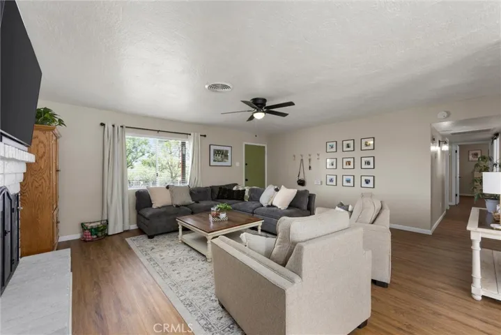 409 Sunset Lane, Taft, California 93268