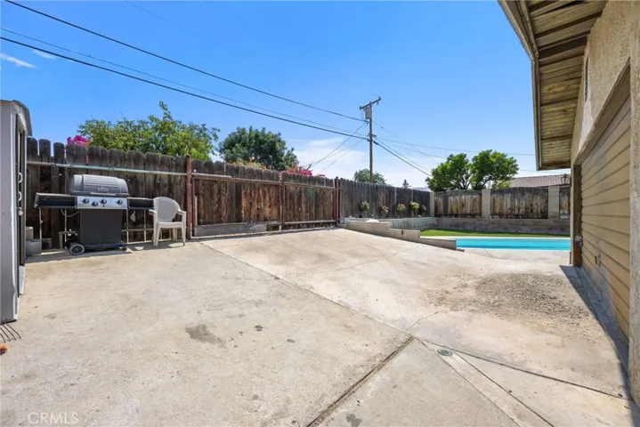 409 Sunset Lane, Taft, California 93268