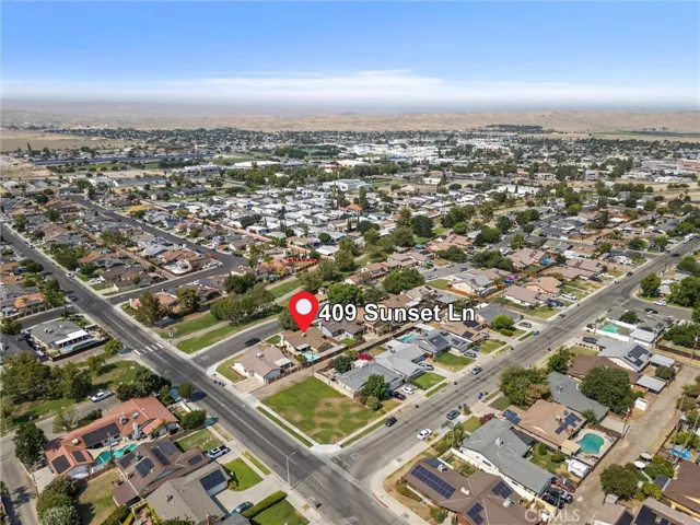 409 Sunset Lane, Taft, California 93268