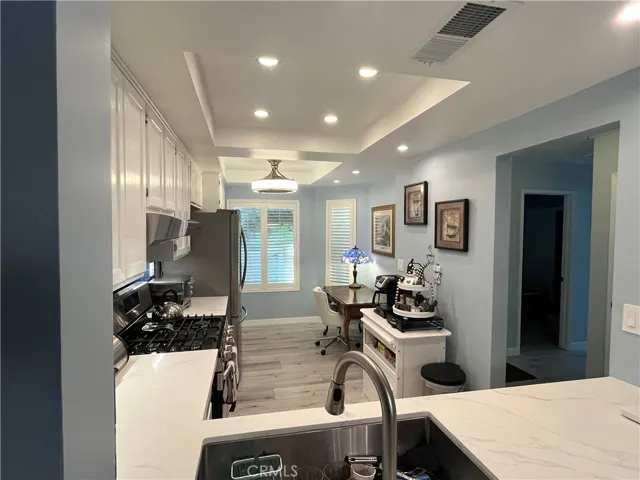 866 S Sapphire Lane, Anaheim Hills, California 92807