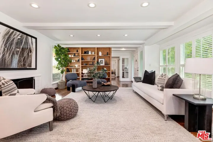 145 Beloit Avenue, Los Angeles, California 90049