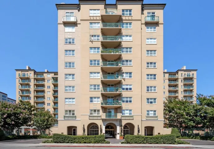 1 Baldwin Avenue 221, San Mateo, California 94401