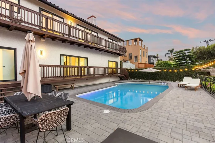 339 Via El Chico, Redondo Beach, California 90277