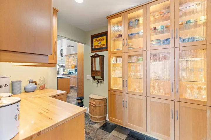 29460 Twain Way, Valley Center, California 92082