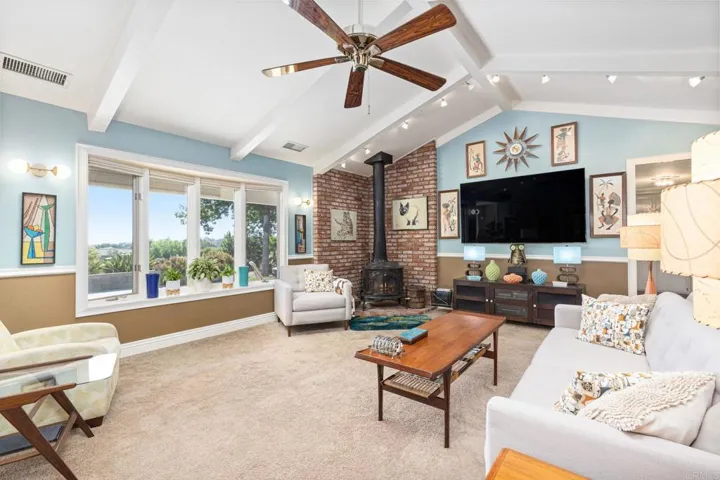 29460 Twain Way, Valley Center, California 92082