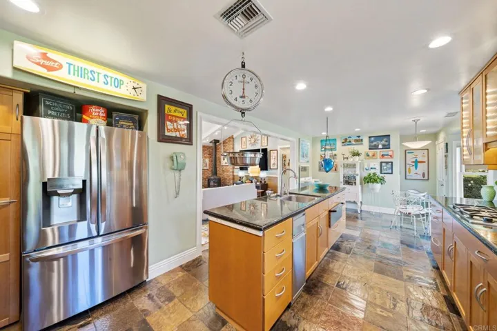 29460 Twain Way, Valley Center, California 92082
