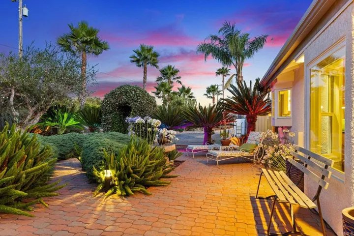 29460 Twain Way, Valley Center, California 92082