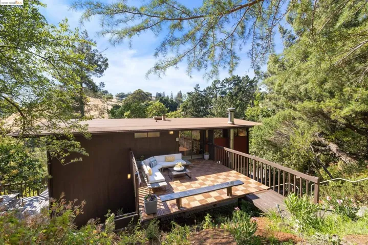 1189 Bacon Way, Lafayette, California 94549