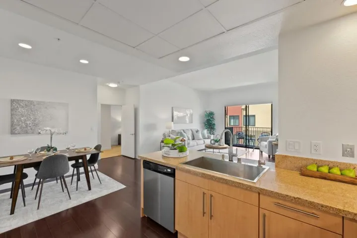 88 Bush Street 4148, San Jose, California 95126