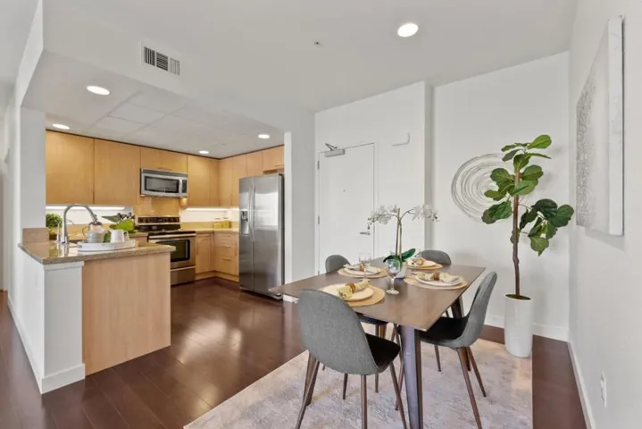 88 Bush Street 4148, San Jose, California 95126