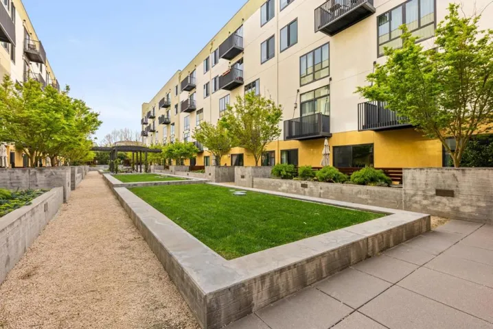 88 Bush Street 4148, San Jose, California 95126