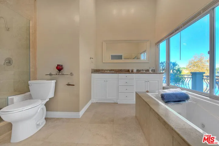 3800 Weatherly Circle, Westlake Village, California 91361