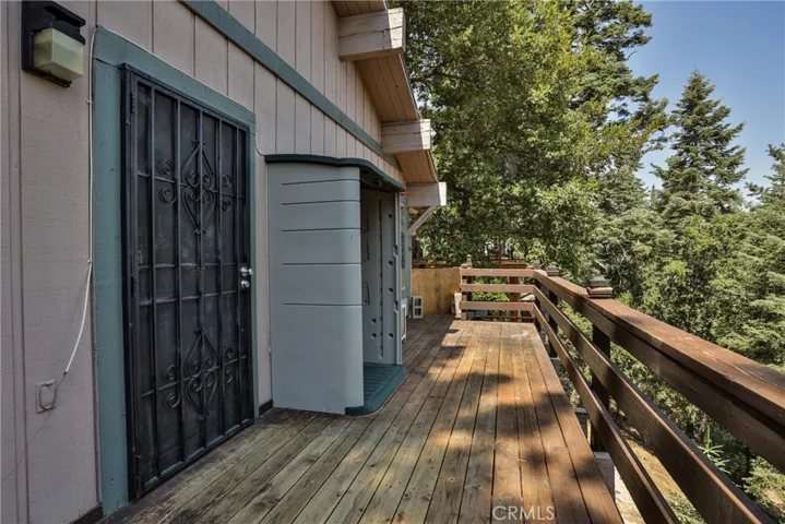24872 Matterhorn Court, Crestline, California 92325