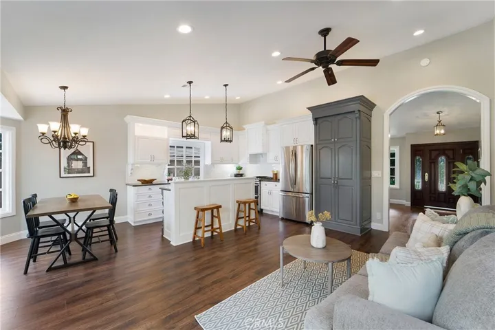 4750 Via Corona, Yorba Linda, California 92887
