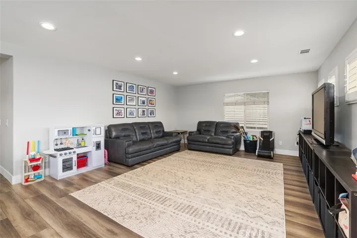 35209 Slater Avenue, Winchester, California 92596