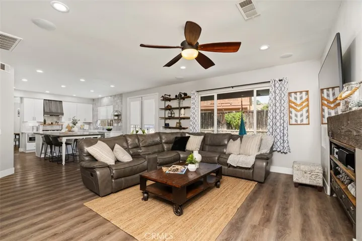 35209 Slater Avenue, Winchester, California 92596