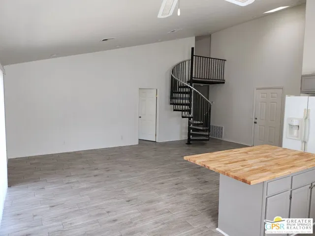 29705 Avenida La Paz B, Cathedral City, California 92234