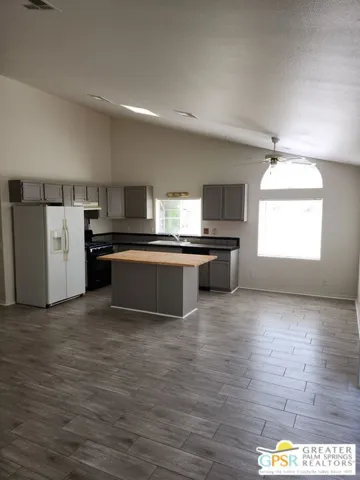 29705 Avenida La Paz B, Cathedral City, California 92234