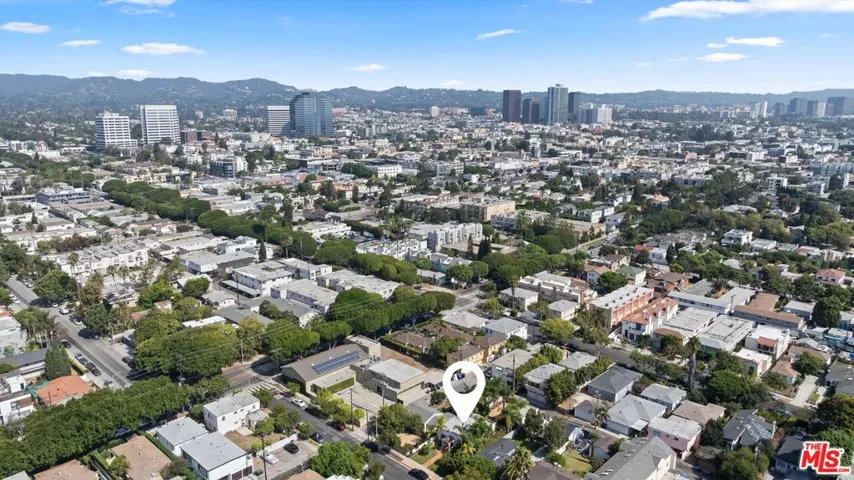 1621 Berkeley Street, Santa Monica, California 90404