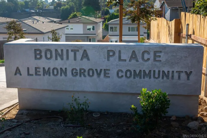 2242 Bonita Court, Lemon Grove, California 91945