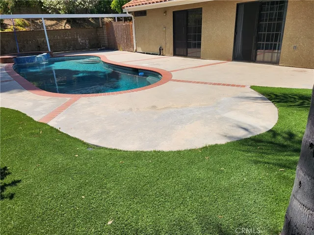 24802 Bracken Lane, Stevenson Ranch, California 91381