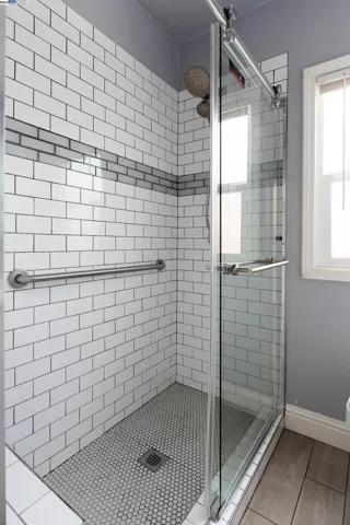 1342 61st Avenue, Oakland, California 94621-3918