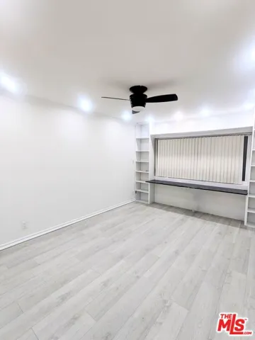 11656 Montana Avenue 101, Los Angeles, California 90049
