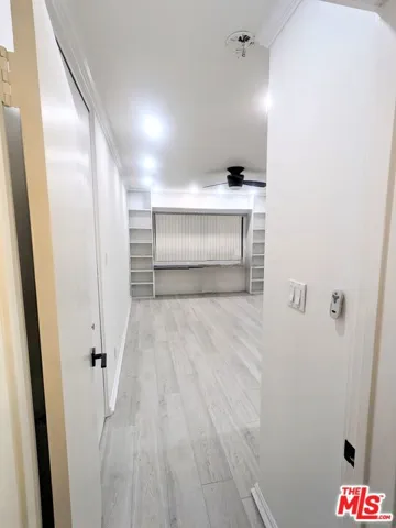 11656 Montana Avenue 101, Los Angeles, California 90049