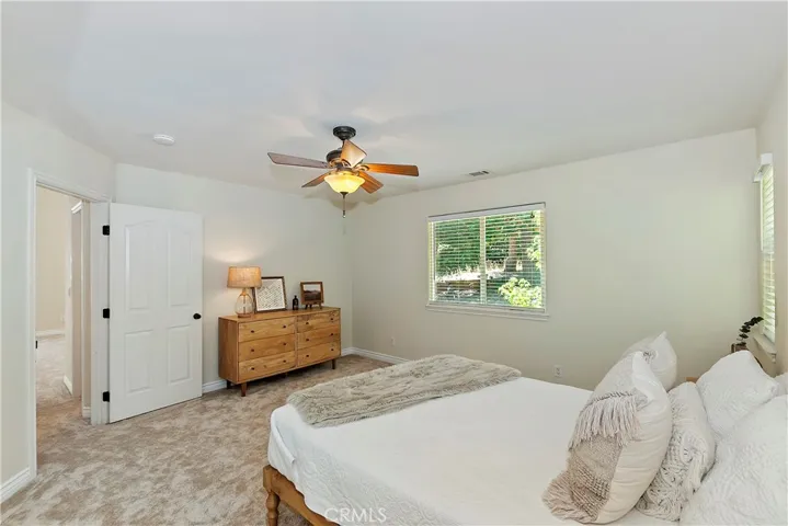 Bedroom 2 (upstairs)