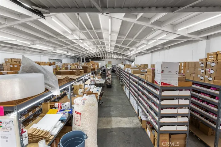 210 S Center Street, Santa Ana, California 92703