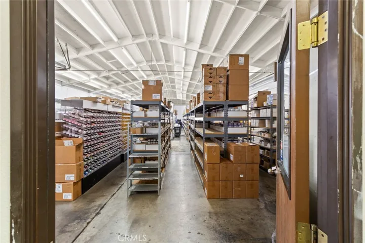 210 S Center Street, Santa Ana, California 92703