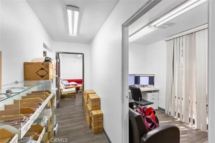 210 S Center Street, Santa Ana, California 92703