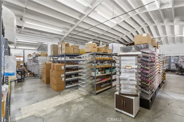 210 S Center Street, Santa Ana, California 92703