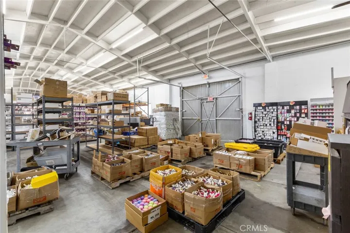 210 S Center Street, Santa Ana, California 92703