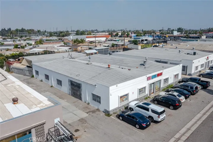 210 S Center Street, Santa Ana, California 92703