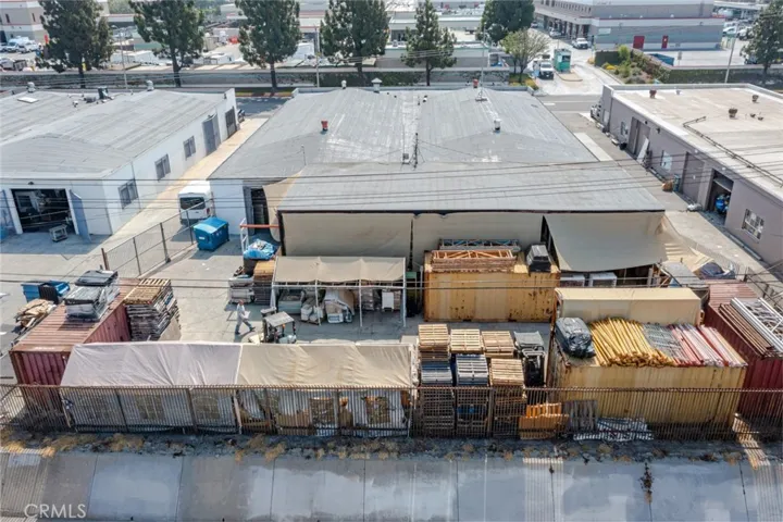 210 S Center Street, Santa Ana, California 92703