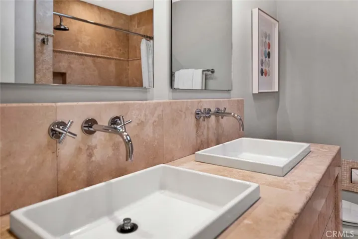 771 Avocado Avenue, Corona Del Mar, California 92625