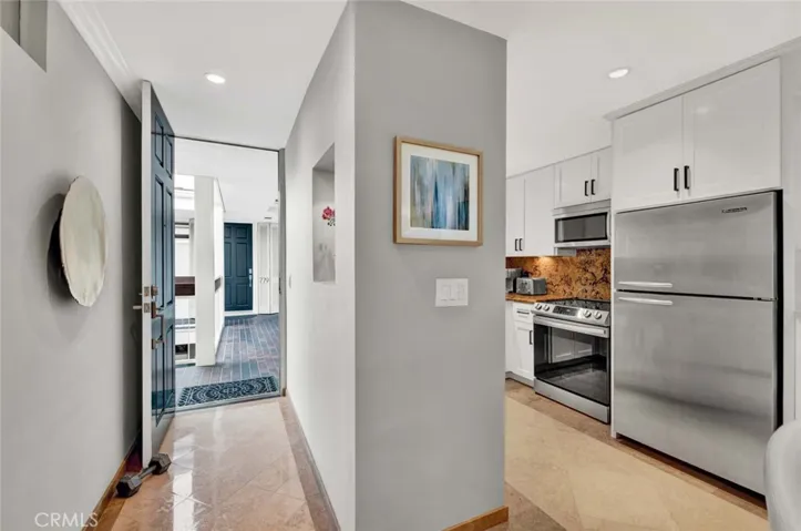 771 Avocado Avenue, Corona Del Mar, California 92625