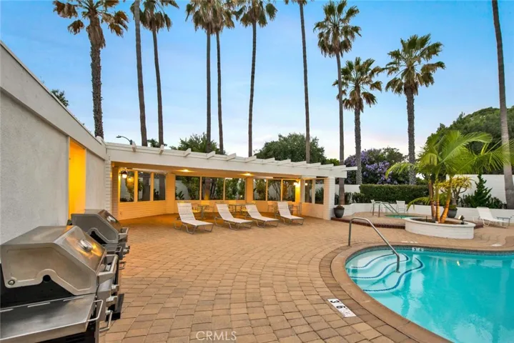 771 Avocado Avenue, Corona Del Mar, California 92625